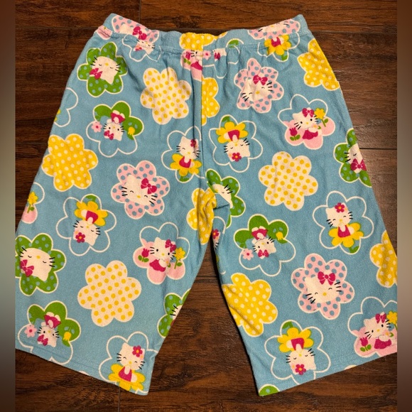 Sanrio Hello Kitty Sleepwear Shorts Women Size Medium Blue/Yellow Rare - Picture 2 of 7